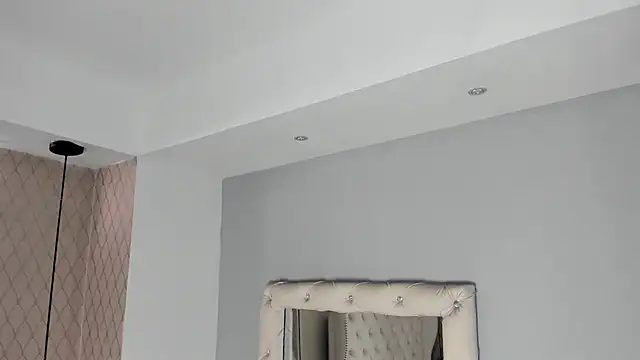 lucii_fer_ - Lucii_fer_'s free webcam - UK Sex Cams