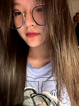 krixxi22 - Krixxi22's free webcam