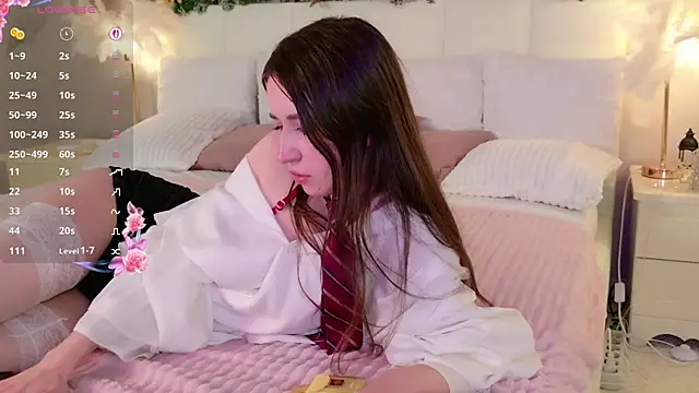 aliceliddelle - AliceLiddelle's free webcam