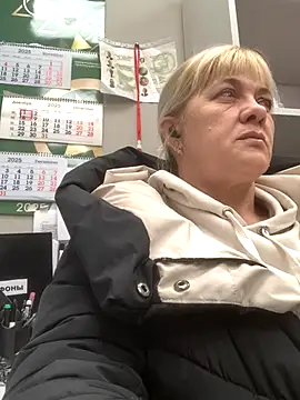 lia_laguna77 - Lia_Laguna77's free webcam