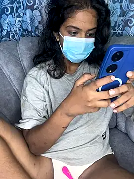 sukiyamaasia - SukiyamaAsia's free webcam