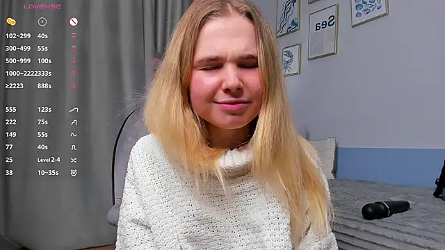 OdetteHarwick live cam screenshot female on SLUT.SHOW — Free Live Cams & XXX Chat