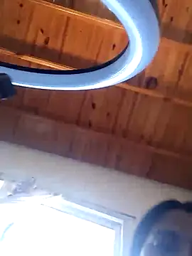 abrilchu - Abrilchu's free webcam