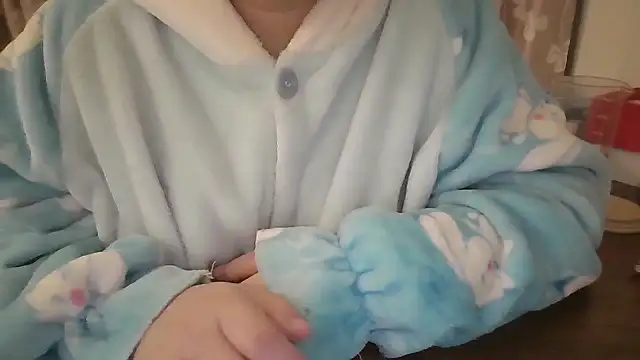 arena1357 - Arena1357's free webcam