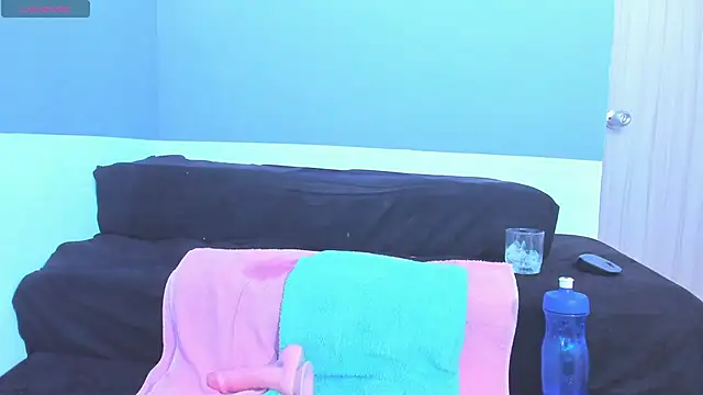 veronica_em1 - Veronica_em1's free webcam