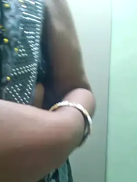 TAMIL-URVASHI webcam