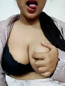 Tanisha-Sultana webcam