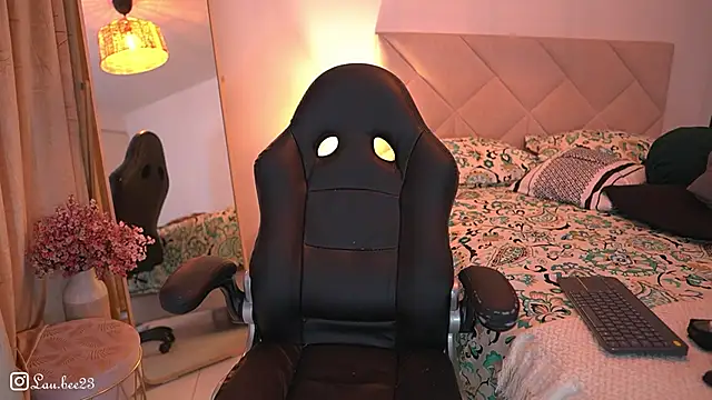 Lau_Bee webcam