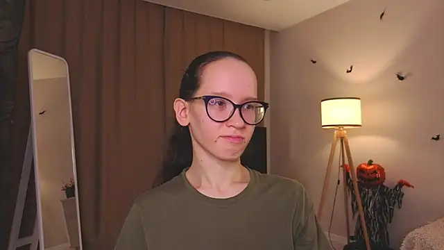 bettybrowni - BettyBrowni's free webcam