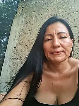 maturexxxnaughty webcam