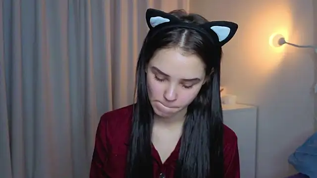 slyshypie - Slyshypie's free webcam