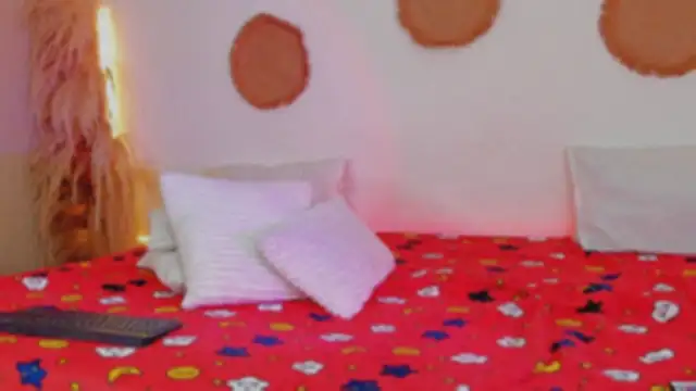 Maria_Jhonees webcam