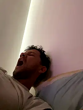 Michaell_Spinelly webcam