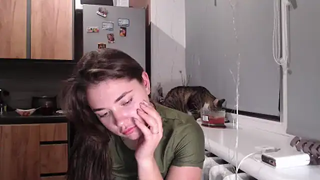 delightful_sofi webcam