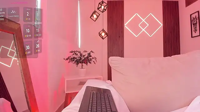 miiaa_jones - Miiaa_jones's free webcam