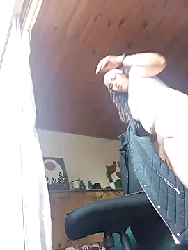 IVONNE_COLLINS33 webcam