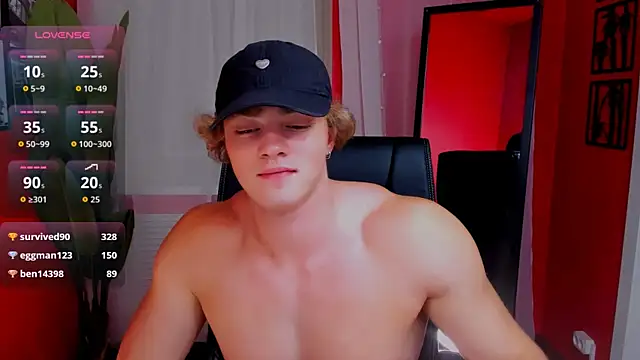 ChaseMuscular webcam