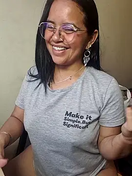 Miss__kendra_ webcam