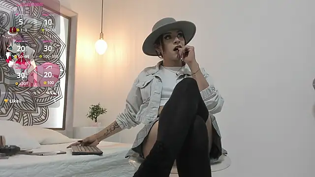 Lilith_Zamara_ webcam