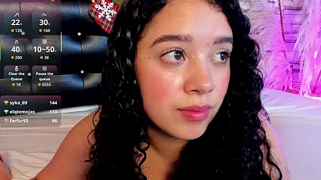 julieta_333 - Julieta_333's free webcam