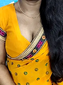 Hotty_Kavita webcam