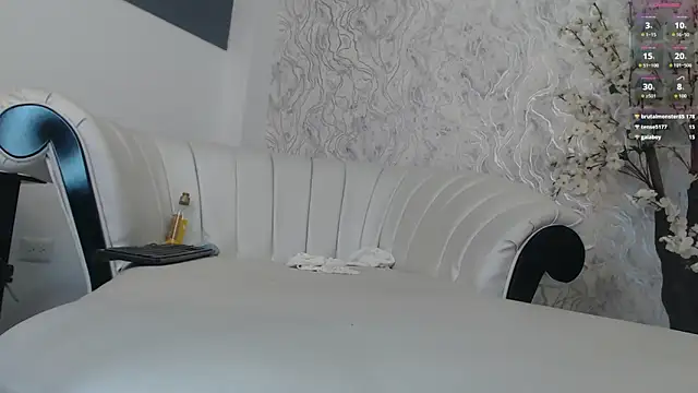 aura_sanders1 webcam