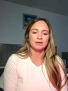 Sophie_Raegan webcam