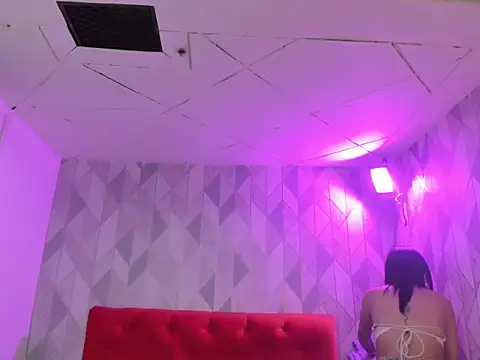 IsabellaRousset webcam