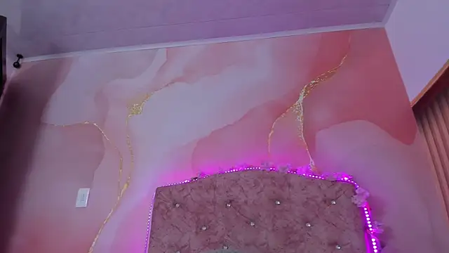 bella__sweet - Bella__sweet's free webcam