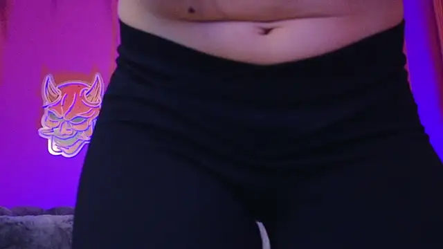 Julieta_Russell webcam