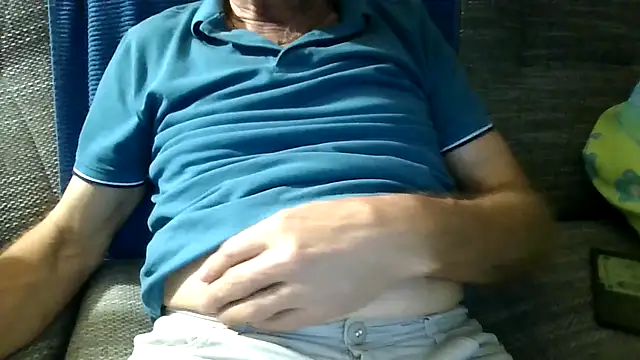 velikifant7 (Ask my age) - #bisexuals #blondes #blowjob #cheapest-privates #handjob #hd #medium #orgasm #recordable-privates #recordable-publics #spy #white