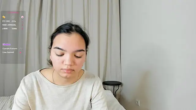 CoreenLuebbers webcam