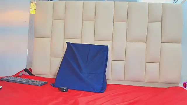 vero_temptation (F teen) - play niples