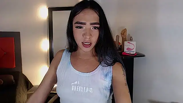 sofiaxdollxxx webcam