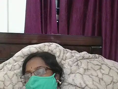 hootypriya - Hootypriya's free webcam