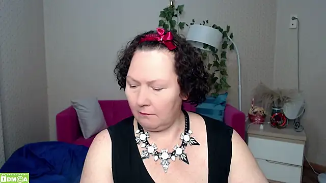 milf_hornys - Milf_hornys's free webcam