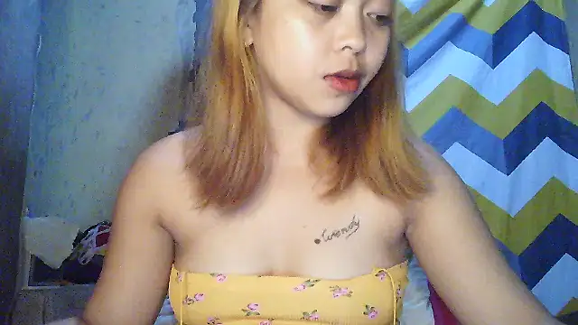 AsianKelly69 webcam