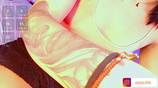 AiishaRose webcam