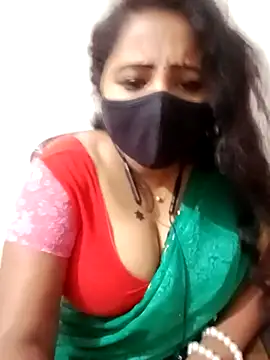 Webcam Model (tamil_Vennila)  is live.Free join now!