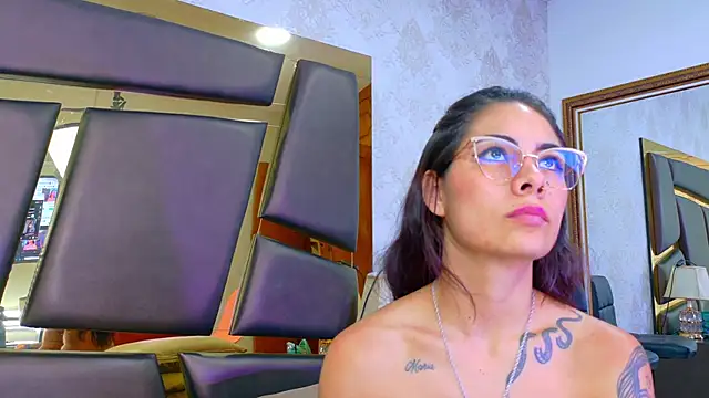 NicoleEsposito webcam