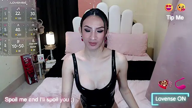 OliviaTheGreatCummer webcam