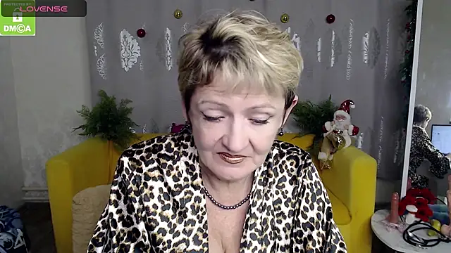 SexyGrandma_ webcam