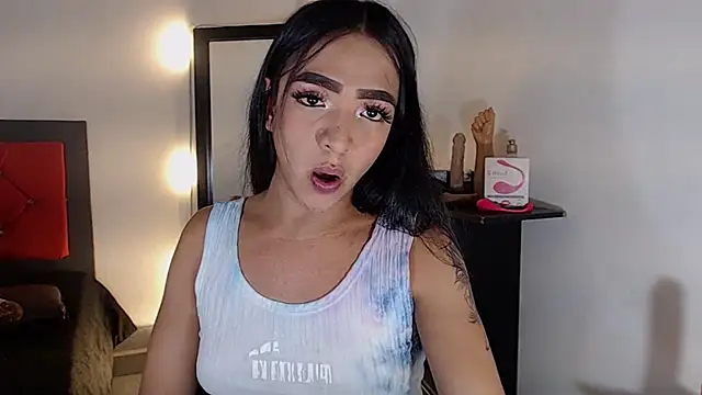 sofiaxdollxxx webcam