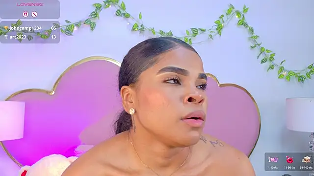 nahiarareina - NahiaraReina's free webcam