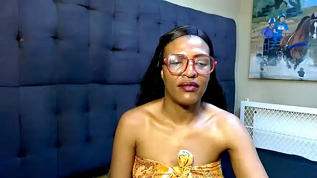 SpicyQueenxxxx webcam