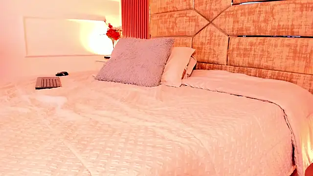 miahsens - Miahsens's free webcam