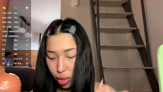  EIeniVanwart chat room