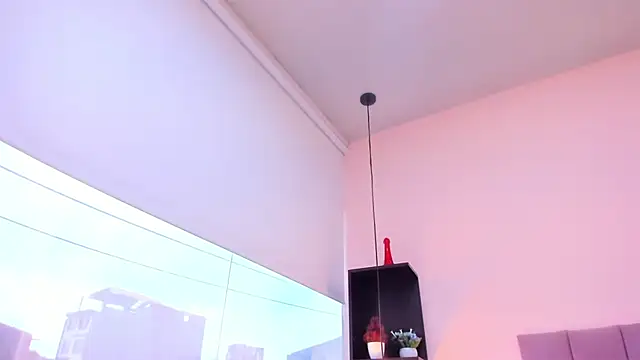 violet_myerrs webcam