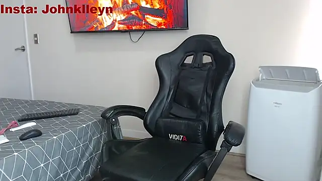 jonhklleyn webcam