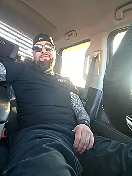 Beardedtattood webcam